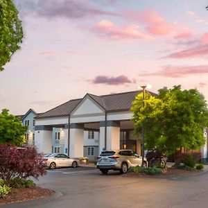 Best Western Hartford Hotel y Suites